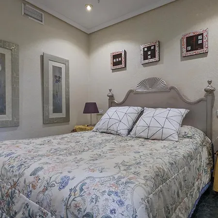 Coblanca Sea Front Apartment Benidorm